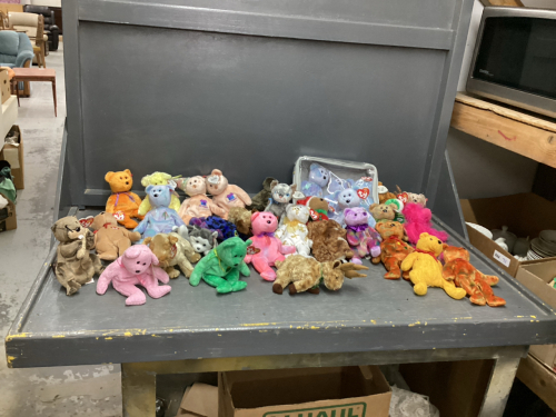COLLECTION OF ORIGINAL BEANIE BABIES