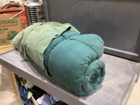 HEAVY DUTY SLEEPING BAG IN BAG