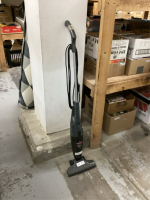 BISSELL 3-IN-1 VAC STICK VACUUM