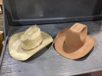 RESISTOL HAT + SMITHBILT HAT