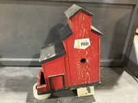 ALBERTA WHEAT POOL BIRD HOUSE & FEEDER