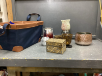 SHIMMERING ACCESSORIES