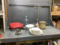 BOX OF MISC. HOUSEHOLD ITEMS - TOILET PAPER ROLL HOLDER, GLASS SERVING BOWLS, GRILL, PLASTIC PLATES
