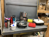 BOX OF MISC KITCHEN ITEMS - OSTER COFFEE MAKER, SMALL ELECTRIC FRY PANS, GO-CUPS