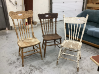 (3) VINTAGE KITCHEN CHAIRS