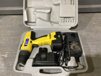 POWERFIST 18V CORDLESS DRILL W/(2) BATTERIES + CHARGER
