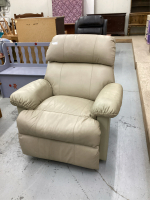 TAUPE COLOR RECLINER