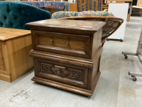 2-DRAWER END TABLE