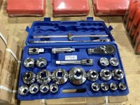 26PC 3/4&rdquo; - 1&rdquo; DRIVE SOCKET SET