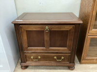 STORAGE END TABLE