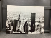CITY SKYSCAPE PICTURE ON CANVAS