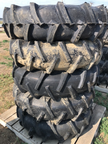 Set of five pivot tires on rims