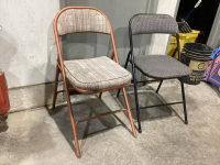 (2) UNMATCHED FOLDING CHAIRS
