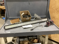 LIGHT BAR WITH MOUNTING HARDWARE