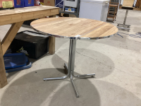 DROP LEAF KITCHEN TABLE
