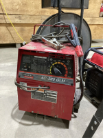 LINCOLN ELECTRIC AC 225 GLM ARC WELDER