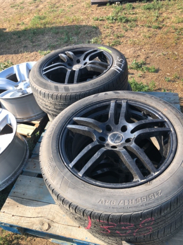 Set of 4 Kumo tires on spoke rims