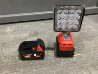 CORDLESS LIGHT 18V ( 4.5&rdquo; X 4.5&rdquo;) WITH 2 BATTERIES - NO CHARGER