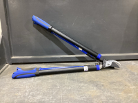 (2) PRUNING SHEARS