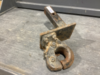 HOLLAND PINTLE HITCH