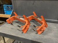(2) B+D WORKHORSE ADJUSTABLE PLATFORM BRACKETS