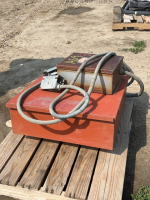 Pallet with pivot electrical service box