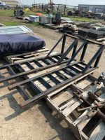 Stand-up steel ramps