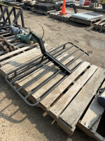 Tailgate cargo carrier