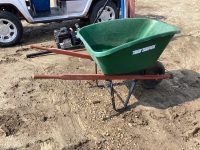 TRUE TEMPER WHEELBARROW