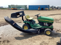 JD STX 38 LAWN TRACTOR
