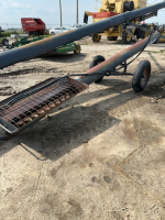 Flexi coil hydraulic transfer auger