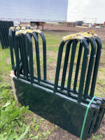 Tombstone, Bale feeder