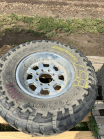 Heavy tire on aluminum rim