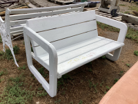SMALL WOODBENCH - PAINTED WHITE