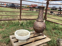 PALLET W/CHIMINEA & CEMENT PLANTER