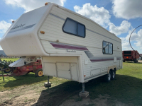 1992 Traveler, T W250 camper trailer
