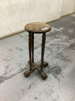 VINTAGE PLANT STAND