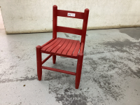 WOOD CHILDS CHAIR - PAINTED RED