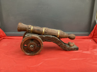 WOOD REPLICA CANNON