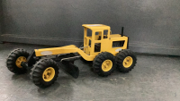 TONKA GRADER