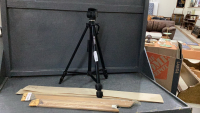 U-FRAME IT WOOD PIECES, BALSA WOOD & TRIPOD