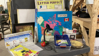 LARGE AMOUNT OF EDUCATIONAL POSTERS, LAMP, CLOCK, DIGITAL PHOTO FRAME