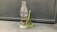 WALL MOUNT OIL LAMP W/ CHIMNEY