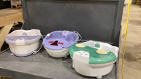 (3) FOOT SPAS
