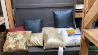 GOOD LIDDED TOTE W/ ASSORTED THROW PILLOWS