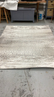 AREA RUG