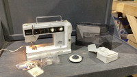 ELNA TSP ELECTRONIC SEWING MACHINE W/ACCESSORIES