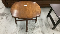 VINTAGE END TABLE