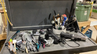 LOTS OF KITCHEN UTENSILS, SOUSVIEDE, SMALL VACUUM
