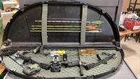 PSE COMPOUND BOW SRL 1000 IN FIELD LOCKER BOW CASE